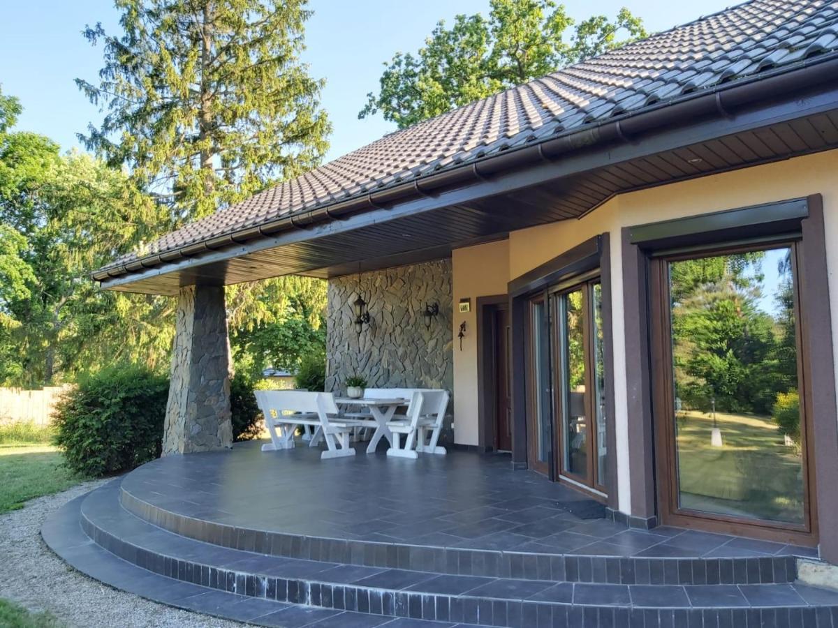Domek Pod Pobierowem Gostyniec Exterior photo